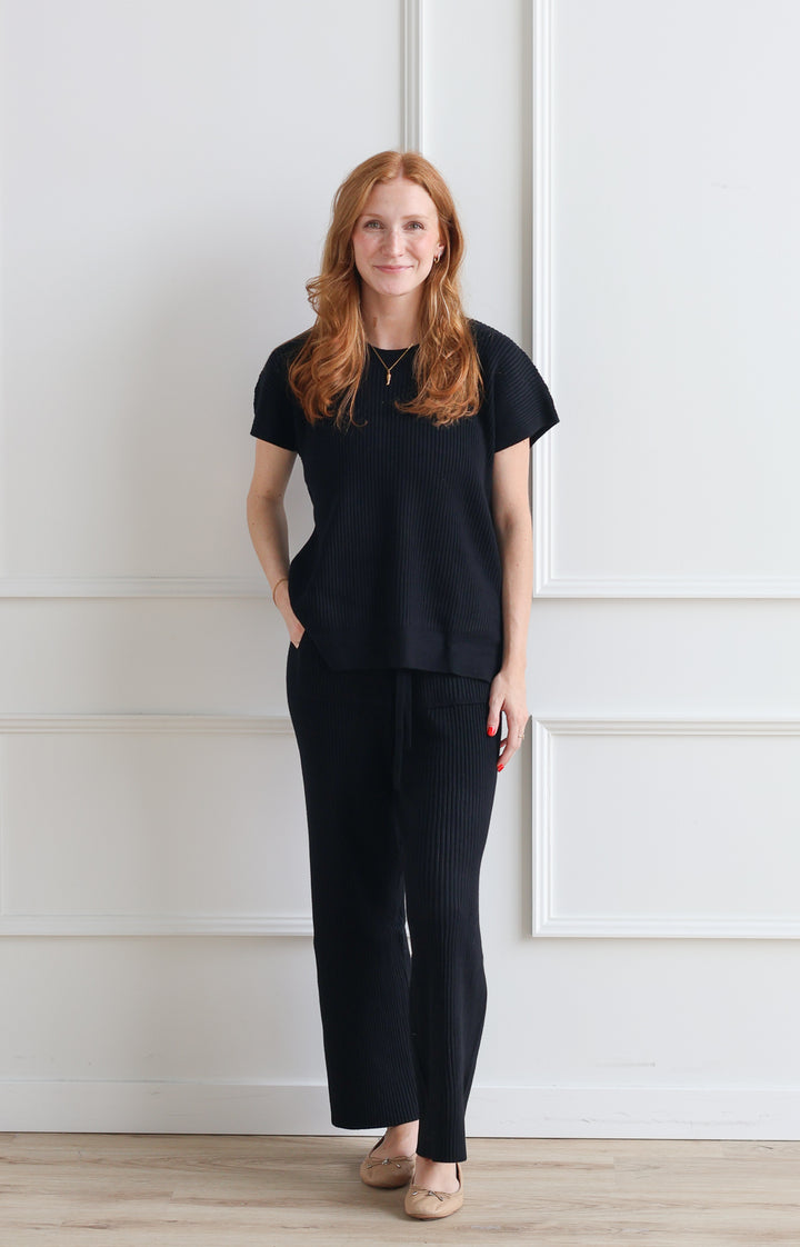 Ribbed Short Sleeve Sweater - Black