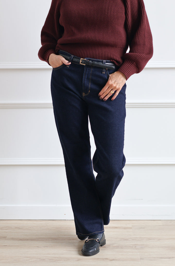 Just Black Denim | Clean Mid-Rise Straight Indigo