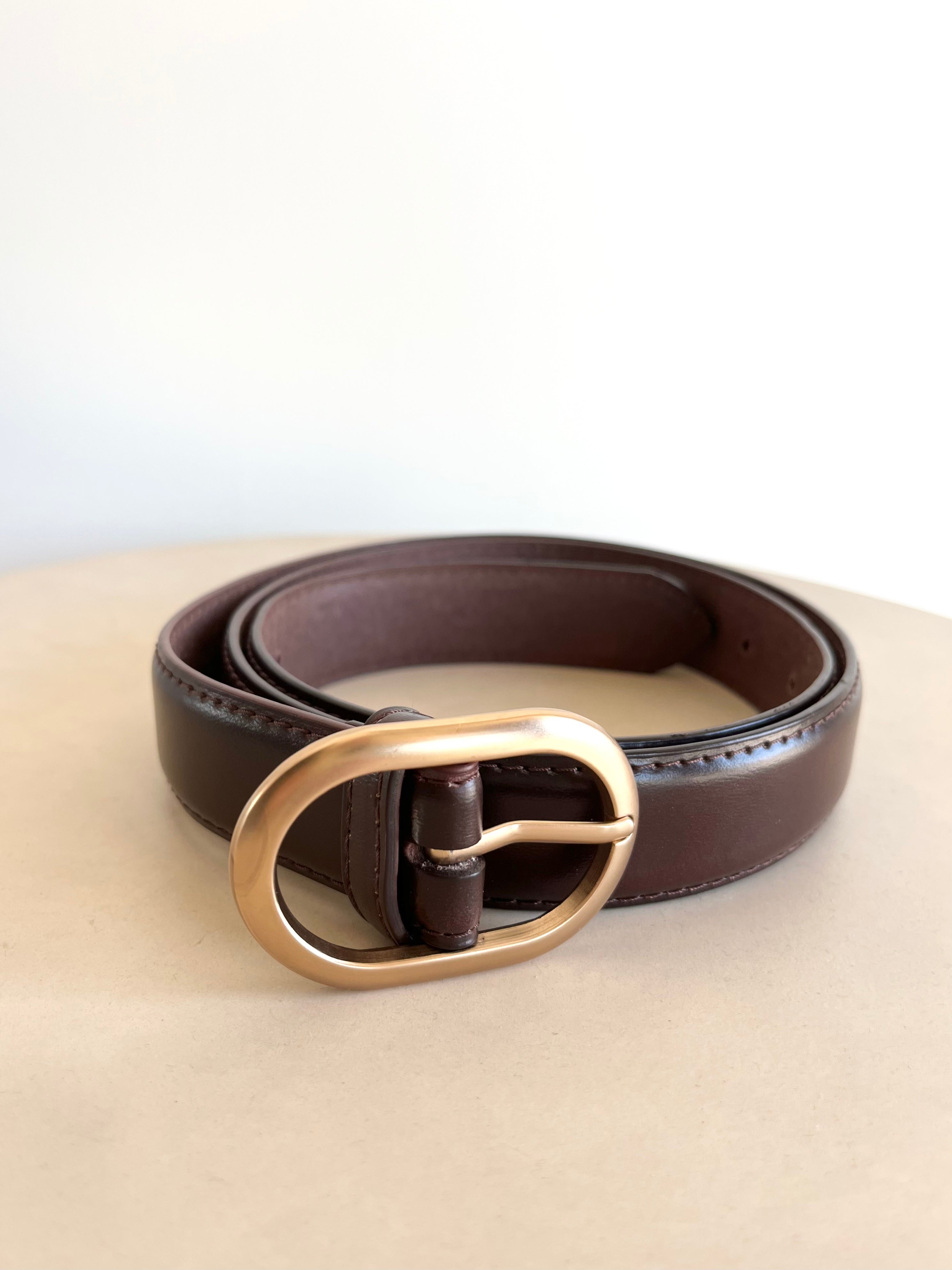 Oval Buckle Belt  Mahogany – madaboutstyle