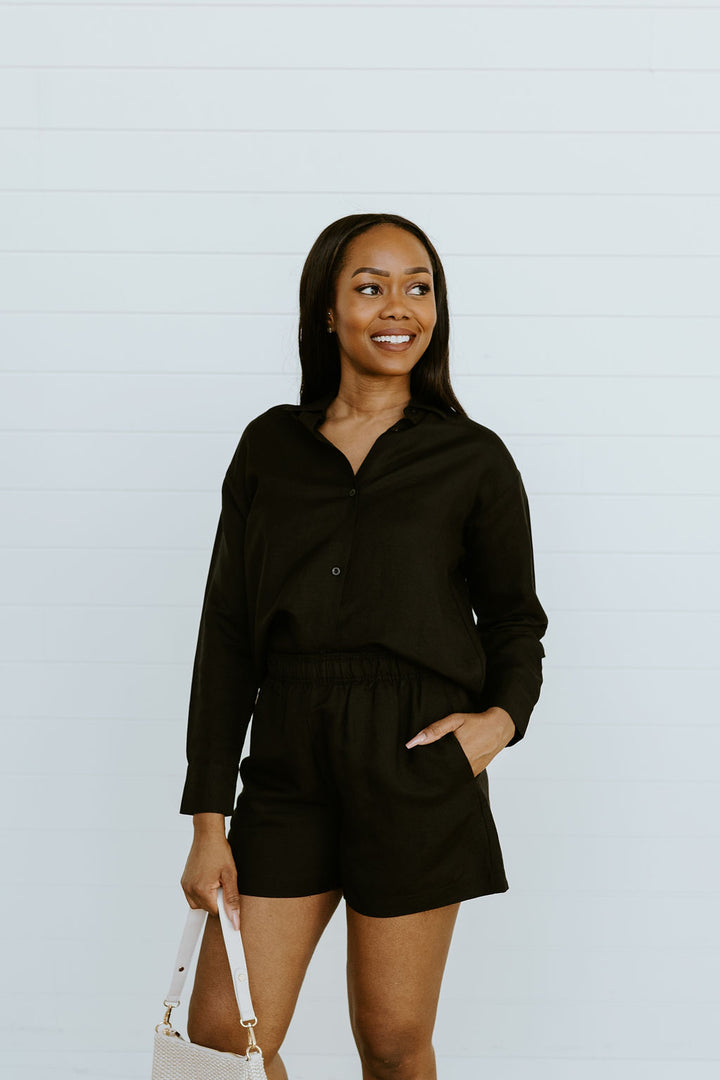 MAD Collection | Linen Shorts - Capri Noir