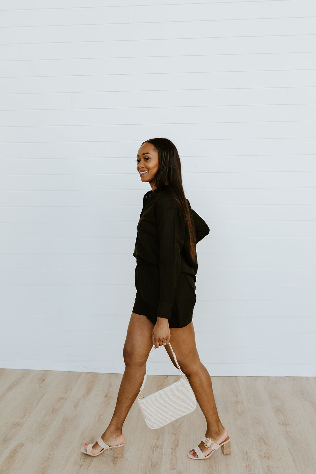 MAD Collection | Linen Shorts - Capri Noir