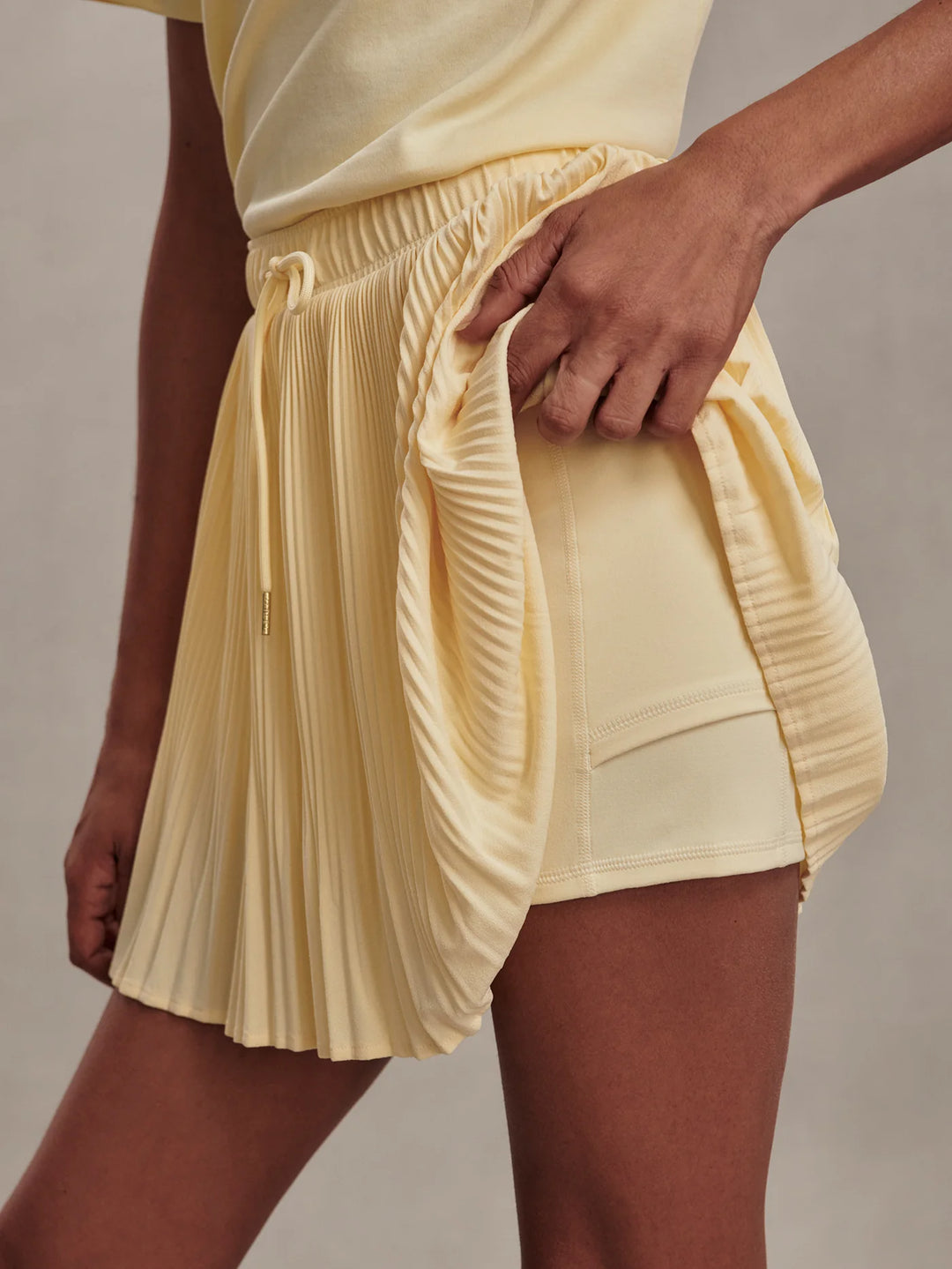 VARLEY | Davina High Rise Skort