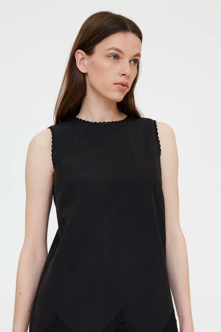 Wild Pony | Everyday Eyelet Mini - Black