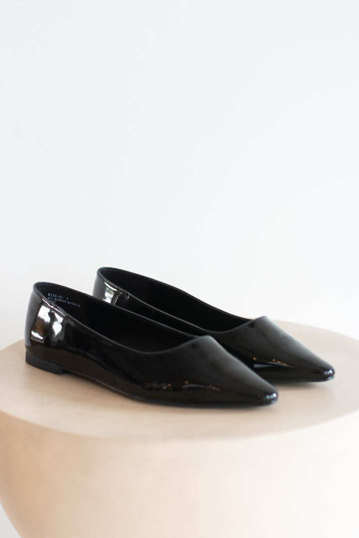 Wise | Pointed Toe Patent Flat - Black