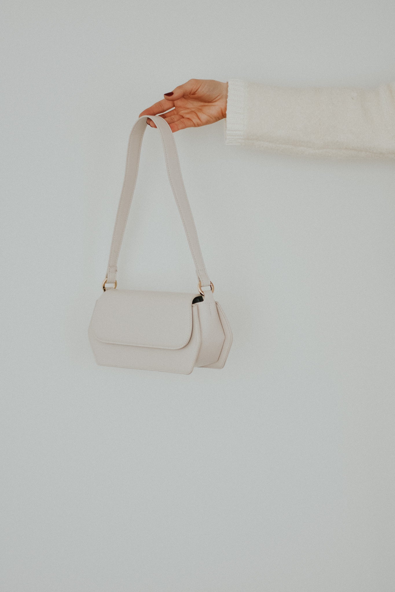 Cos structured best sale leather shoulder bag