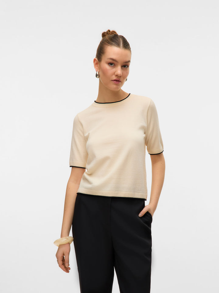 Vero Moda | Breeze Pullover Tee