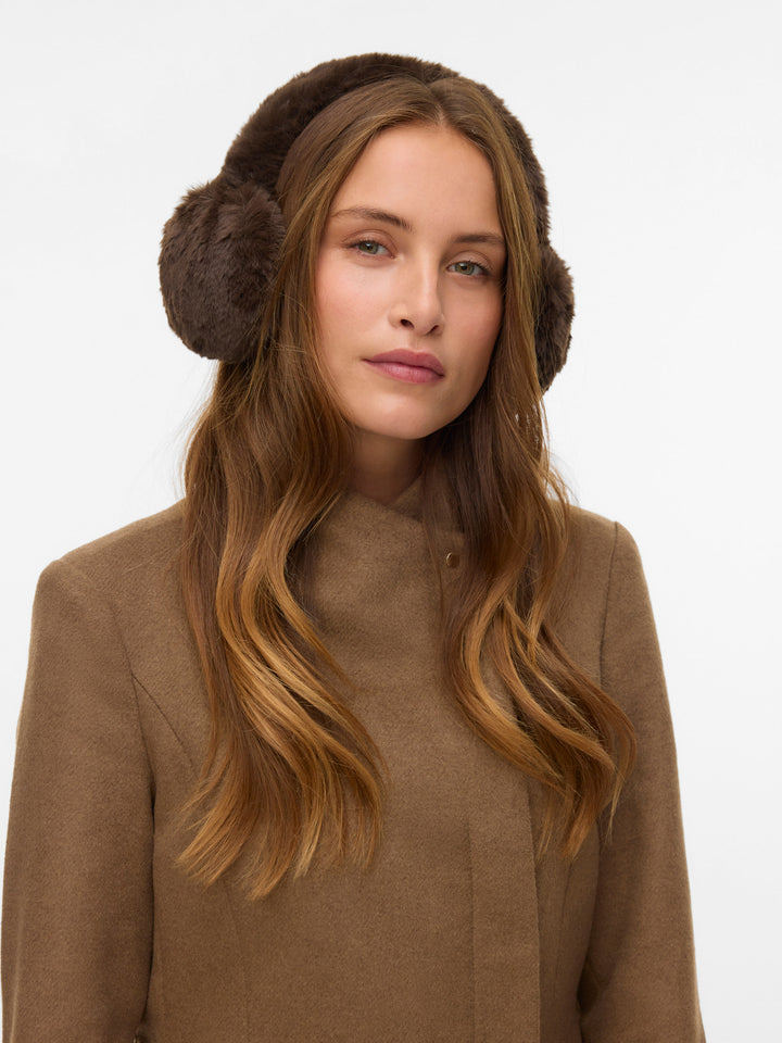 Vero Moda | Wilma Ear Muffs - Chocolate