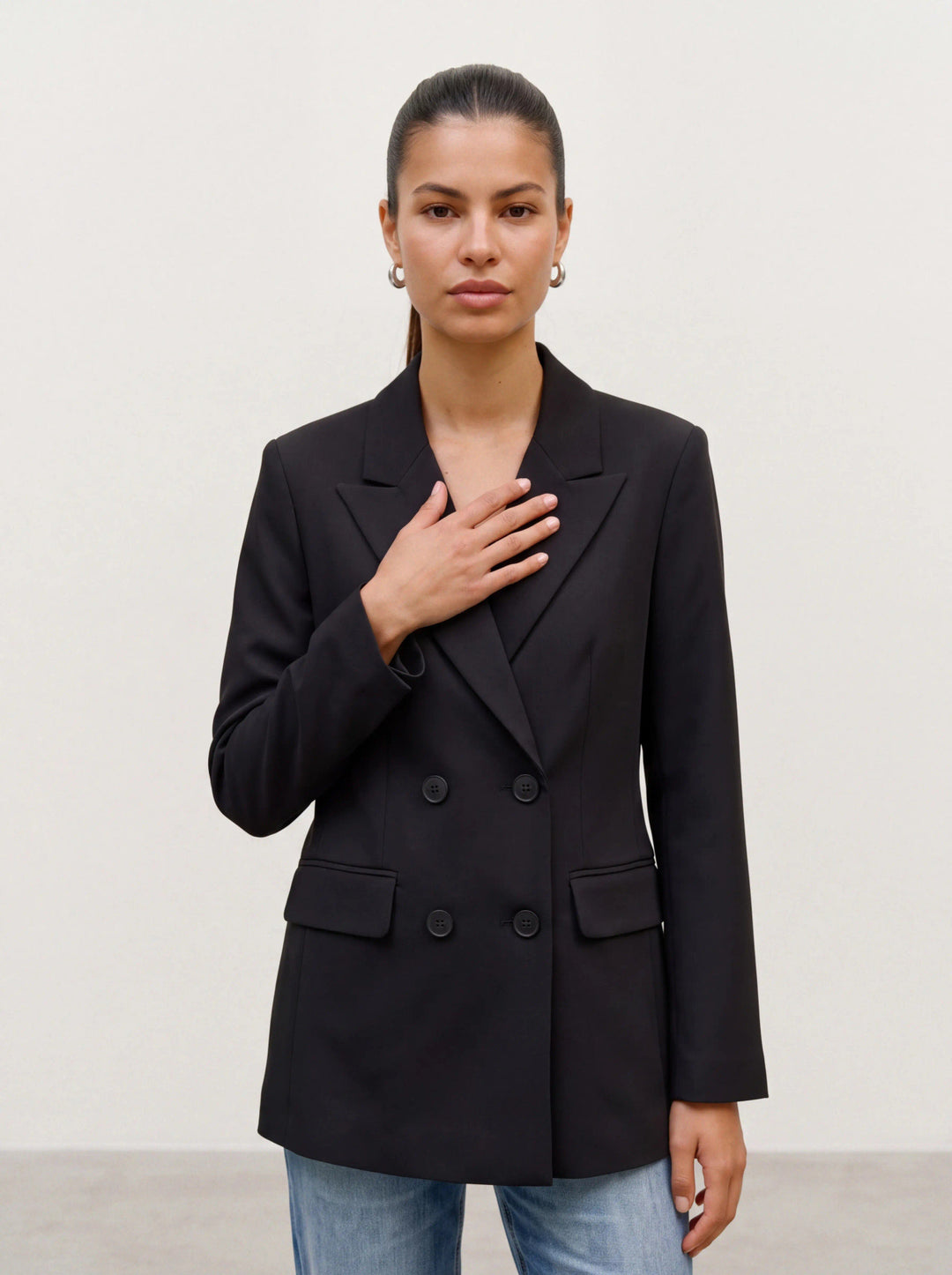 Vero Moda | Magnolia Regular Fit Blazer - Black