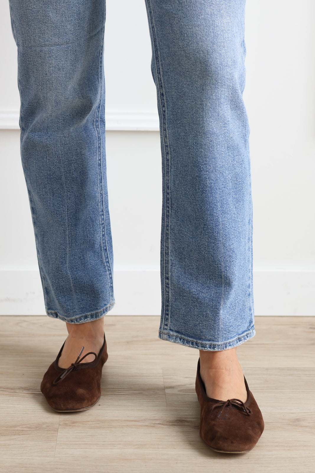 Just Black | Clean Mid Rise Straight Light Denim