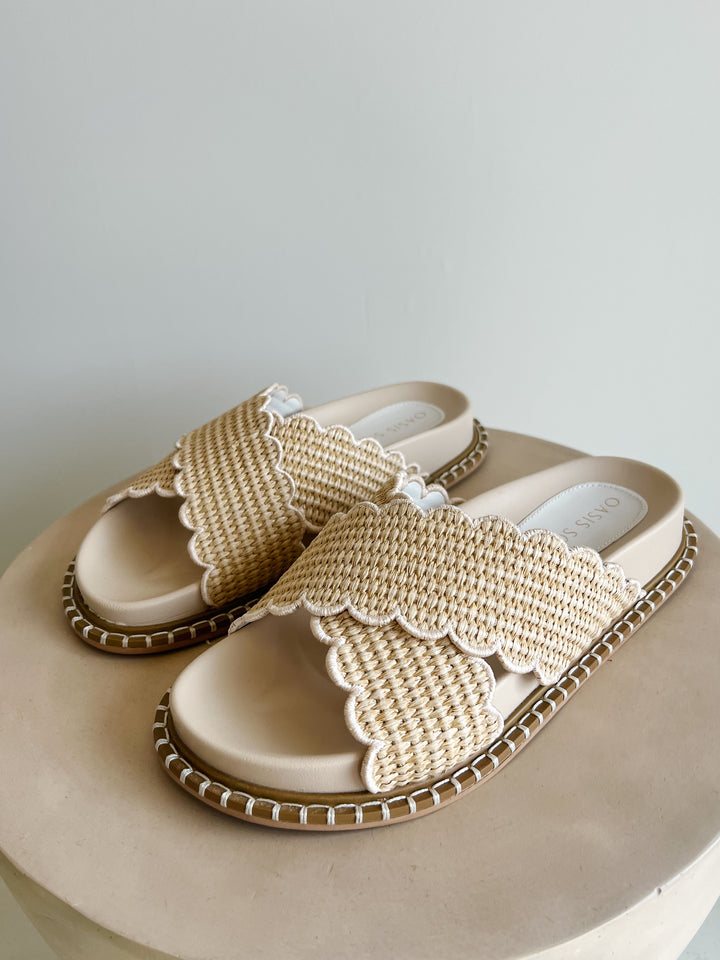 Fabby Raffia Slides