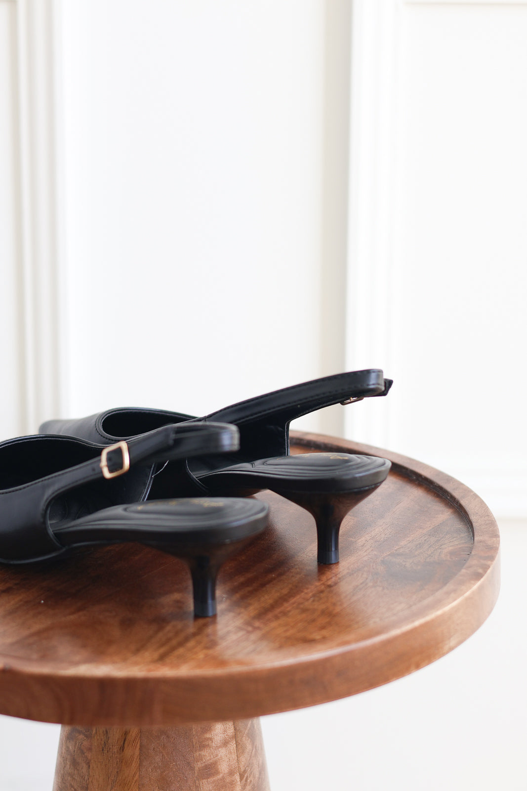 Stile Slingback Kitten Heel - Black