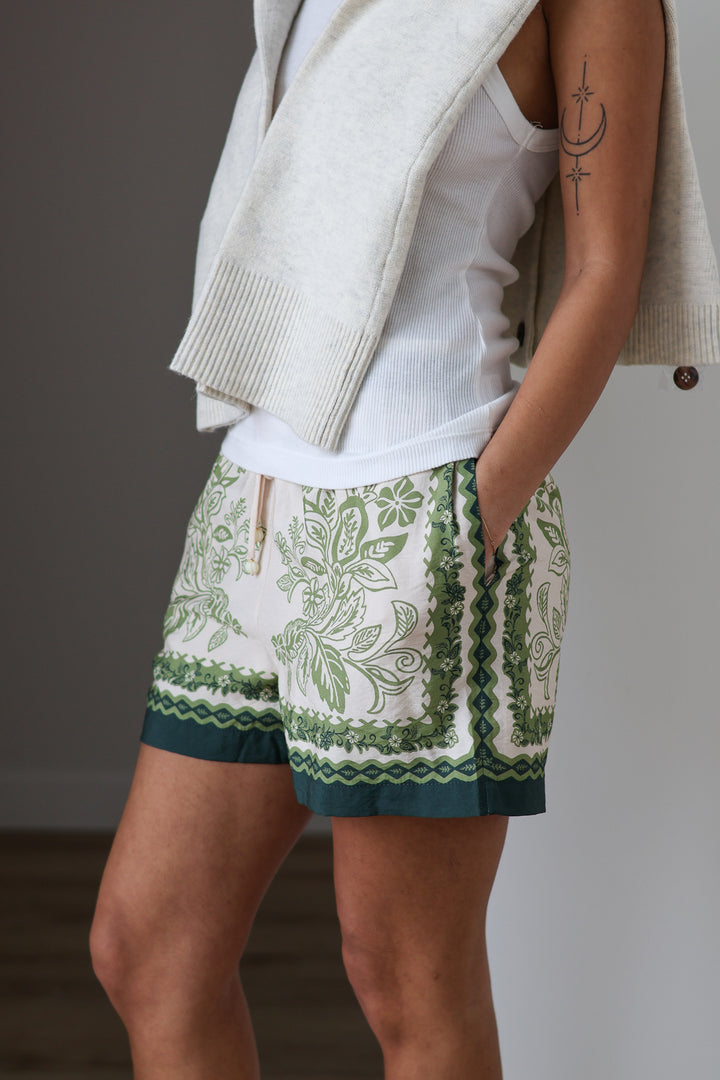 Oasis Linen Shorts