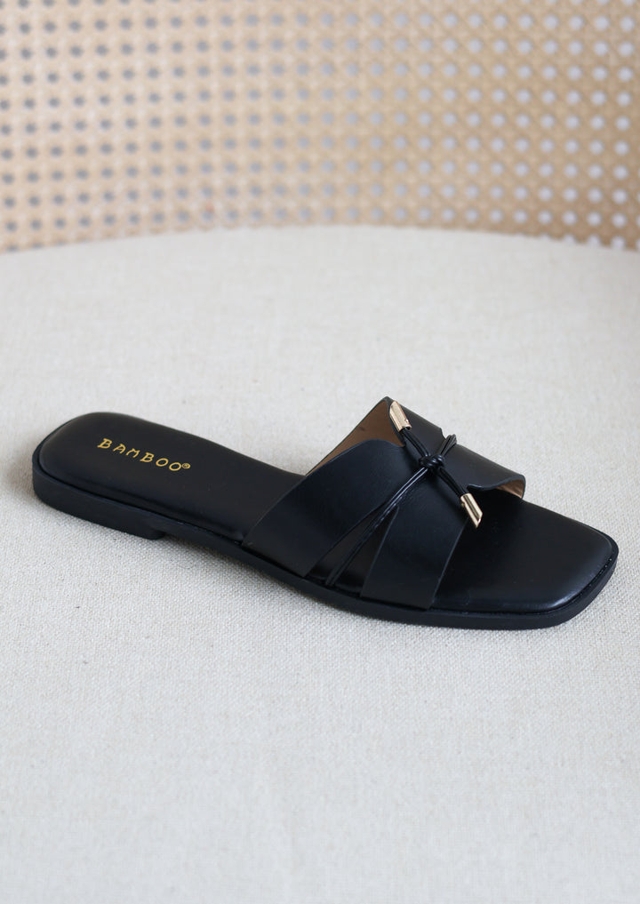View Knot Sandal - Black