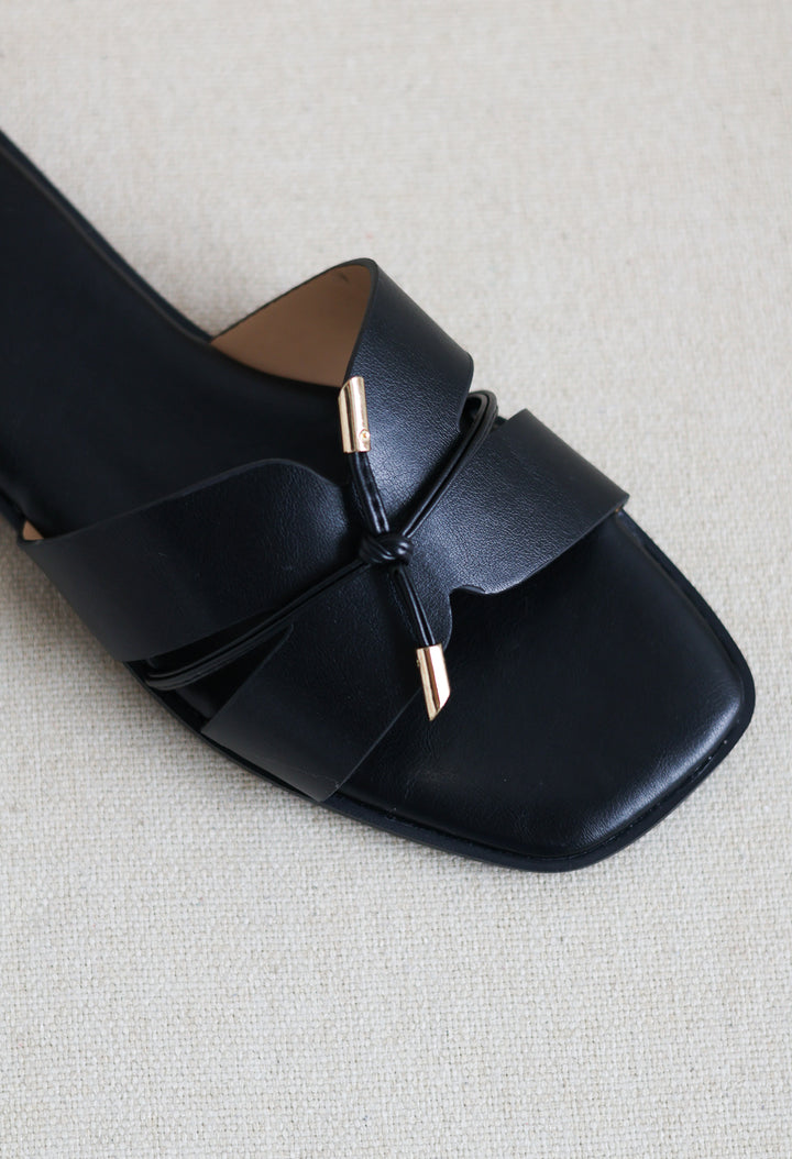 View Knot Sandal - Black