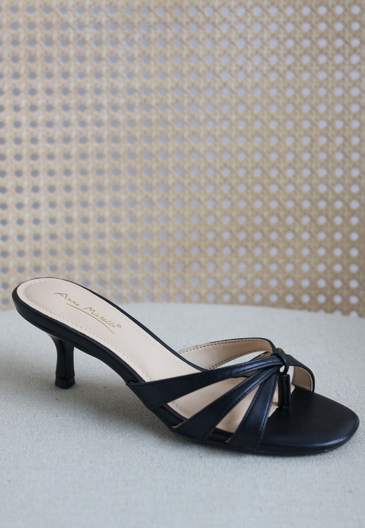 Keep Strappy Thong Heel - Black