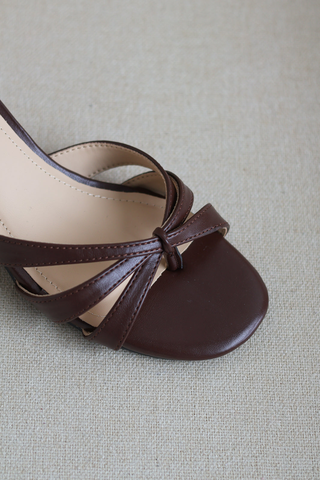 Keep Strappy Thong Heel - Brown