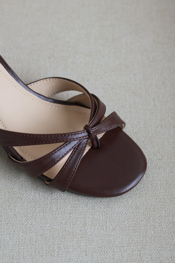 Keep Strappy Thong Heel - Brown