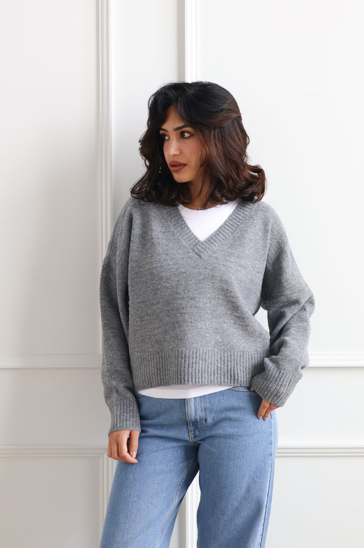 Vero Moda | Boom V-Neck Knit - Grey Melange