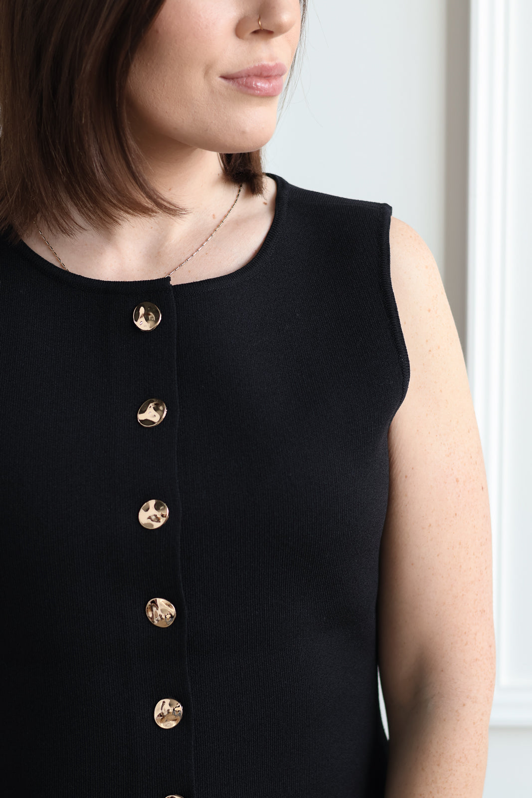 Pebble Knit Vest - Black