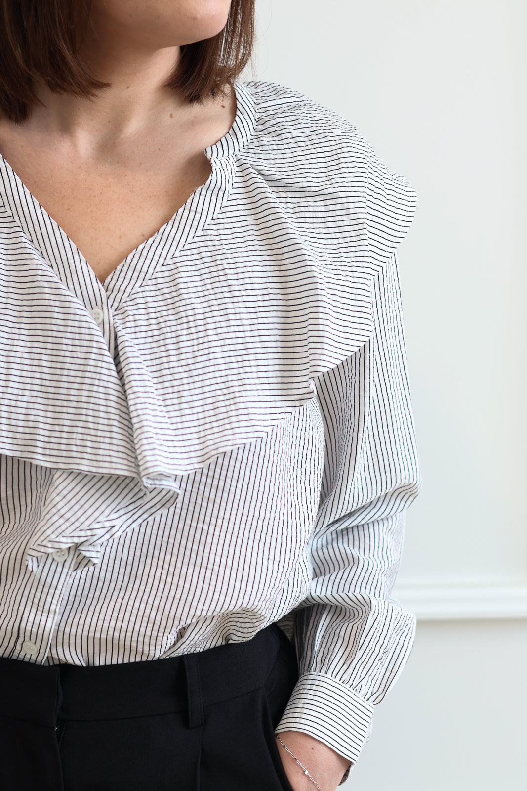 Vero Moda | Kaja Frill Blouse - Snow