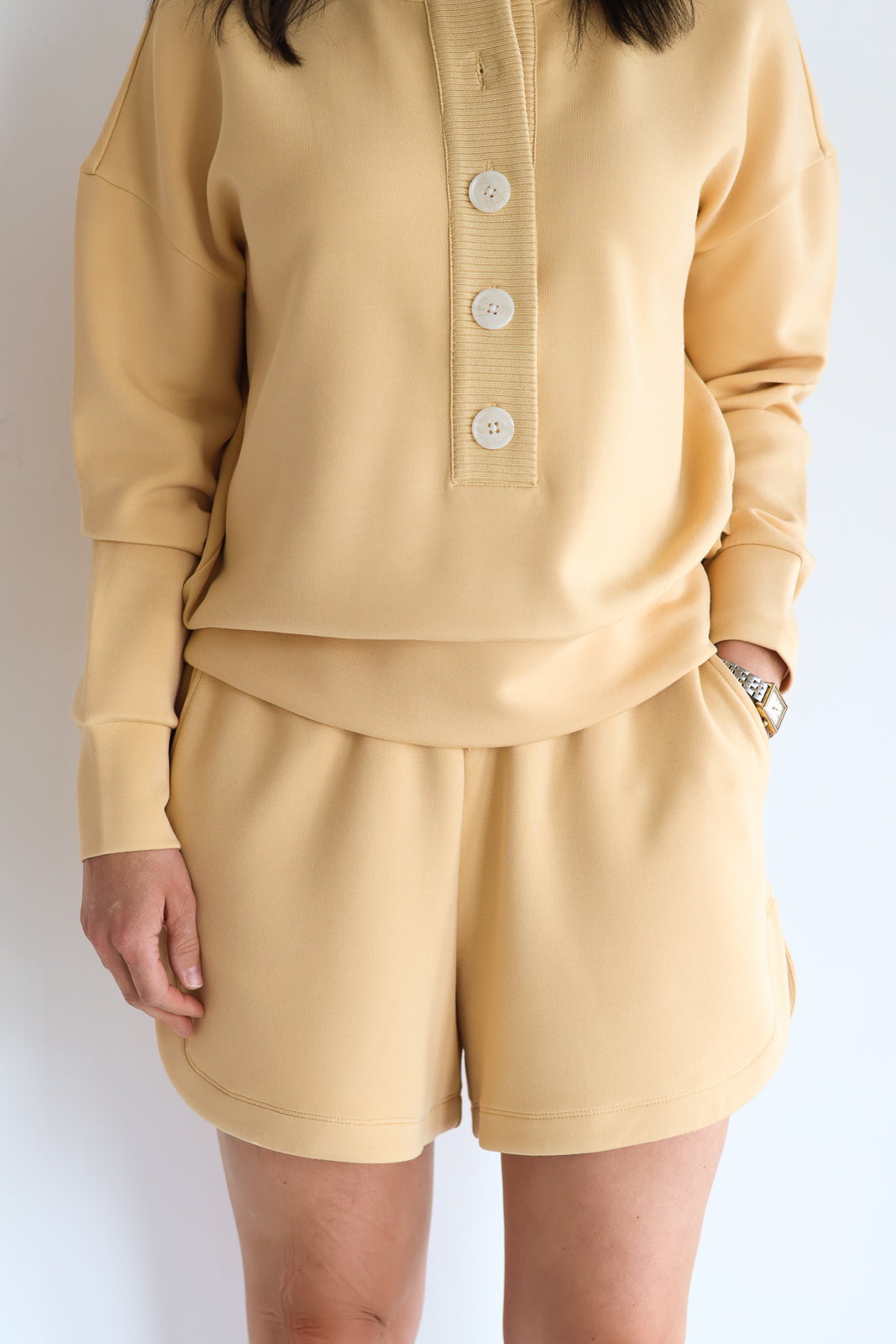 VARLEY | Coulter High Rise Short 3.5" - Sahara Sun