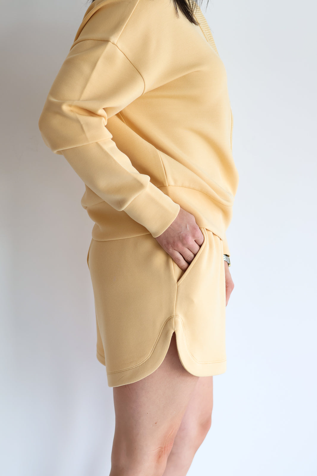 VARLEY | Coulter High Rise Short 3.5" - Sahara Sun
