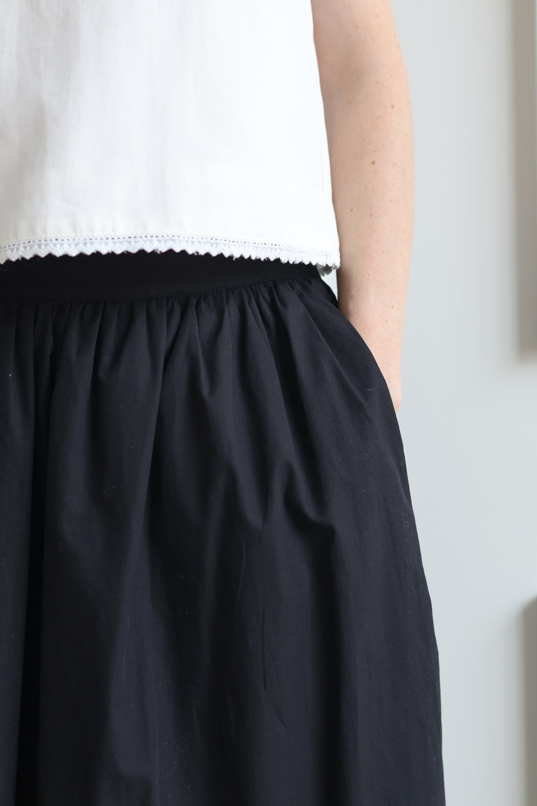 Blair Ankle Poplin Skirt - Black
