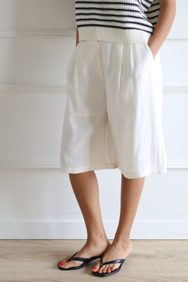 Ecru Bermuda Short