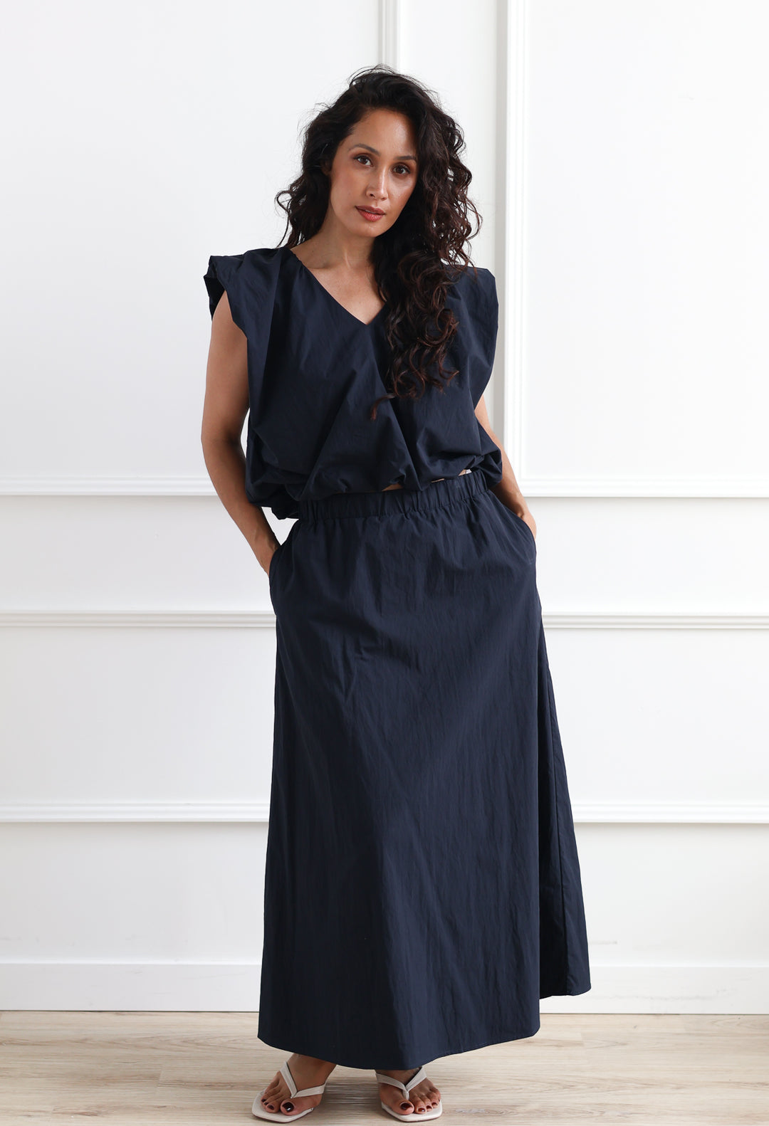 Sylvia Navy Bubble Tank