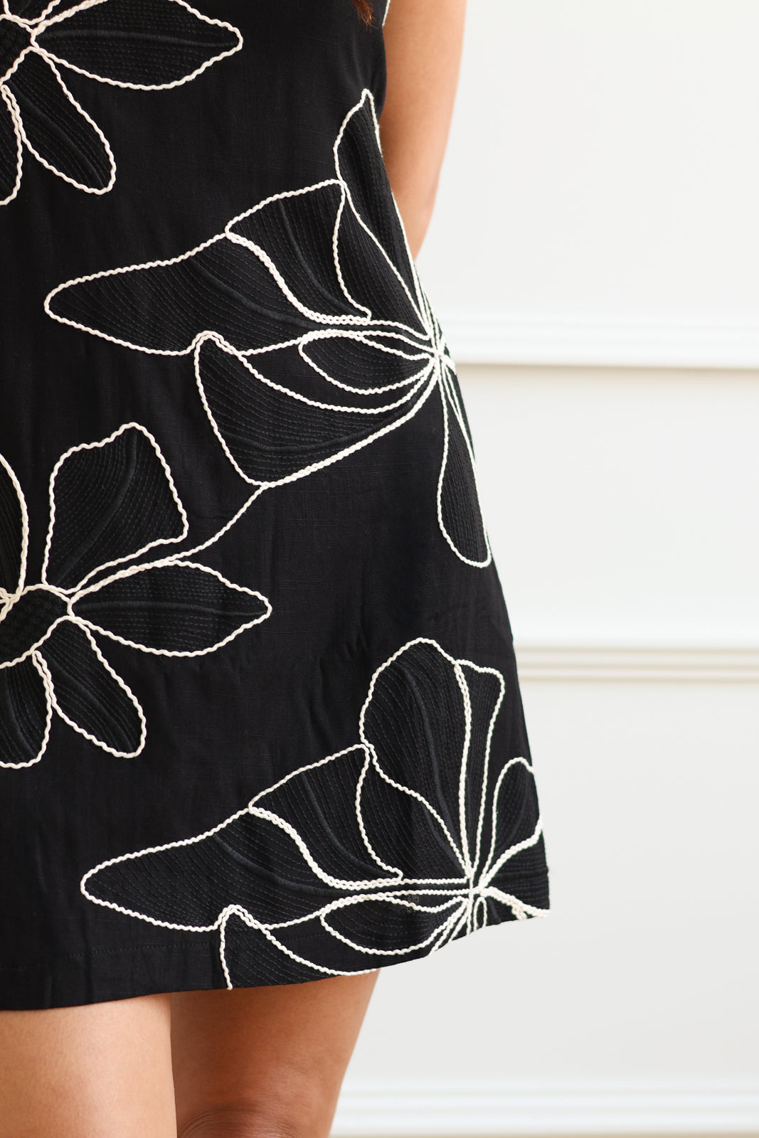 Embroidered Linen Mini
