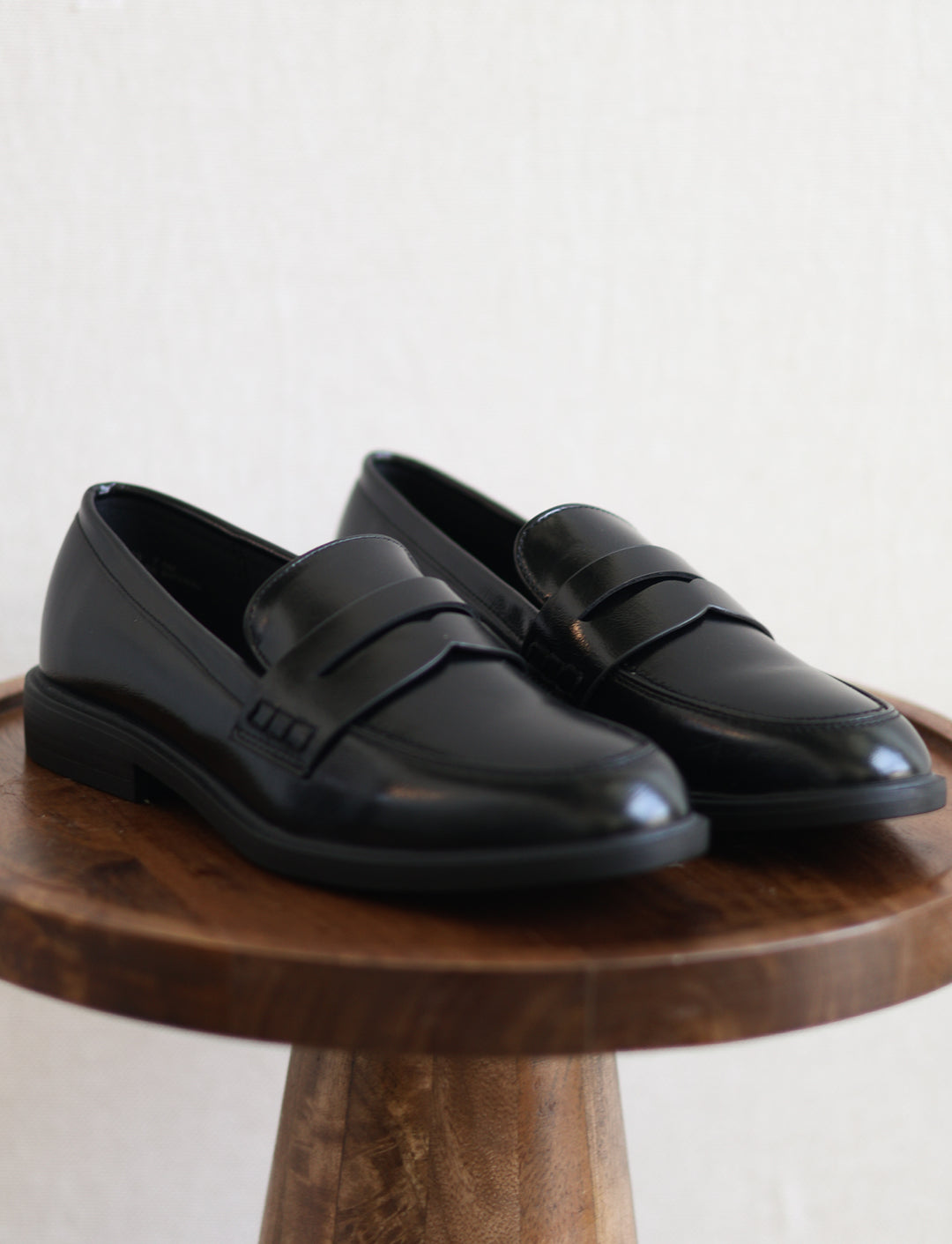 Toro Glazed Loafer - Black