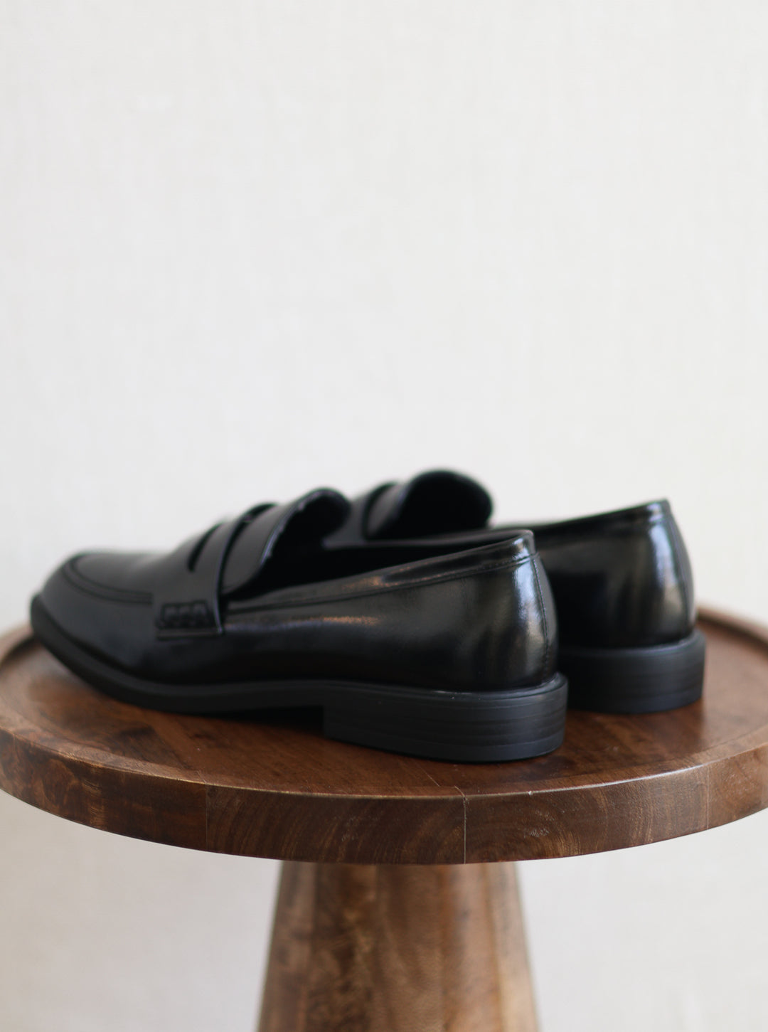 Toro Glazed Loafer - Black