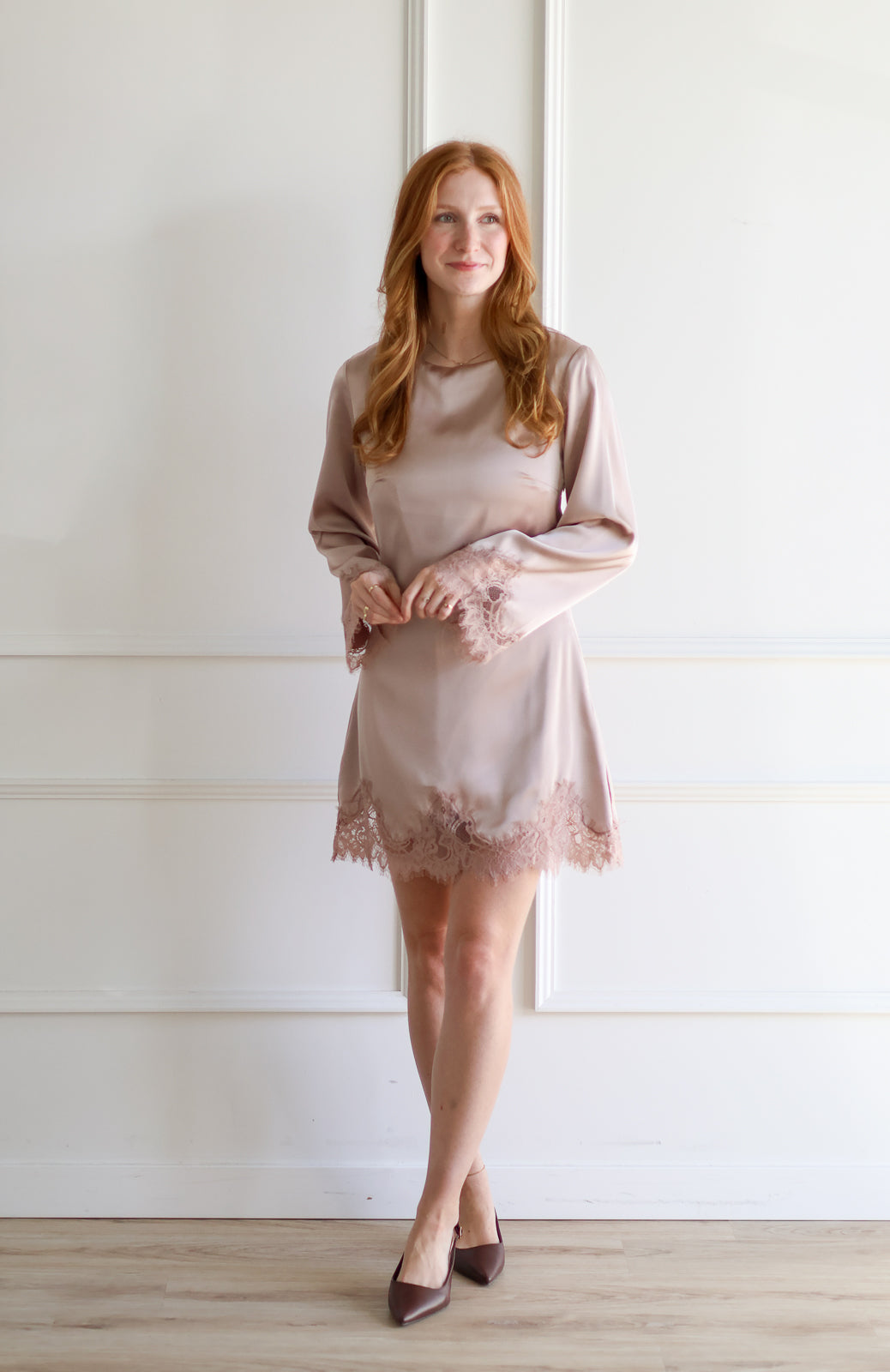 Satin Lace Mini - Oyster Shell