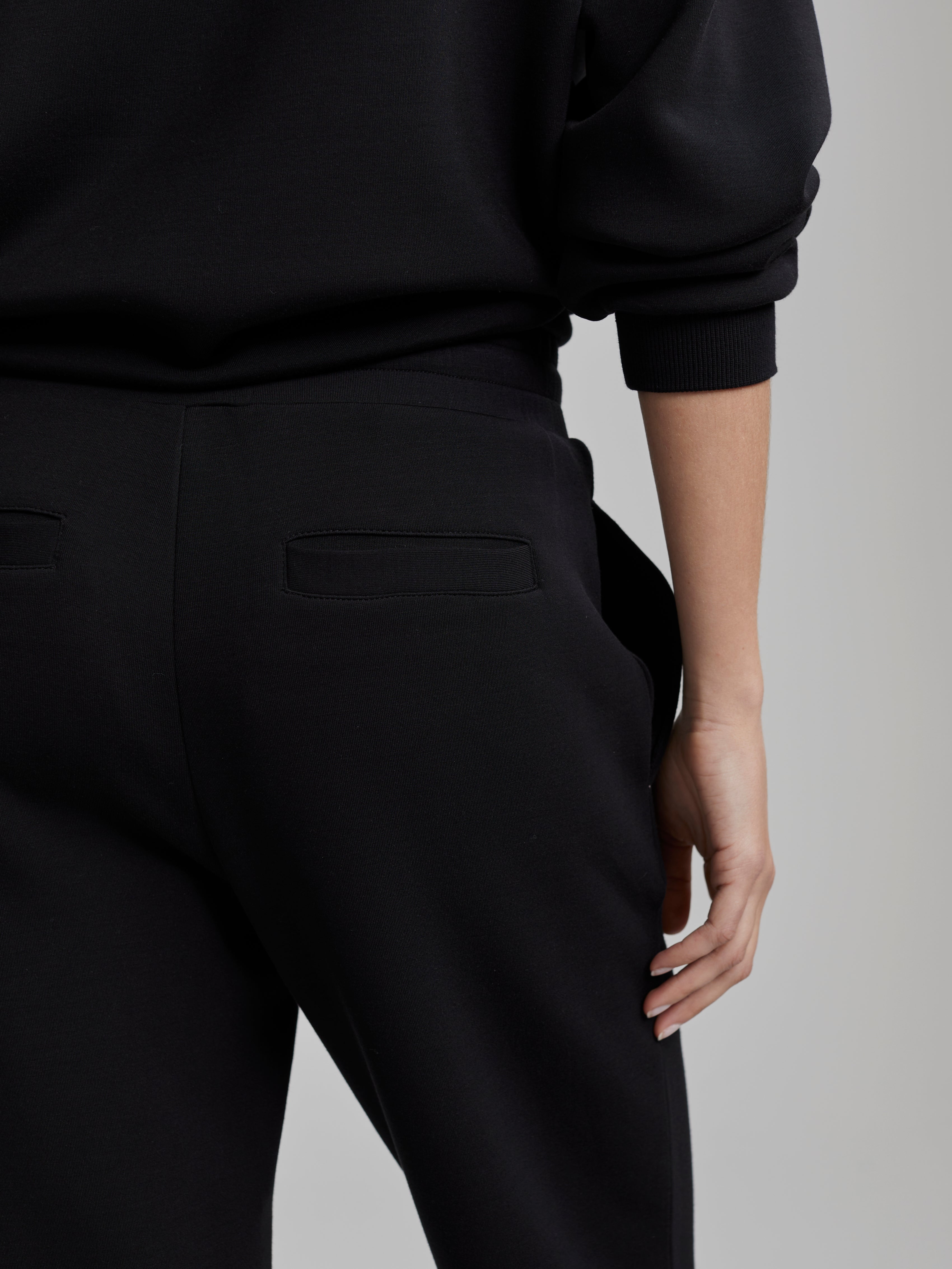 【Varley】ザスリム Cuffパンツ 25\"スウェットパンツ VARLEY | The Slim Cuff Pant 25