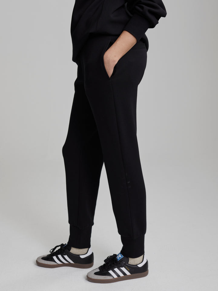 VARLEY | The Slim Cuff Pant 27.5" -Black