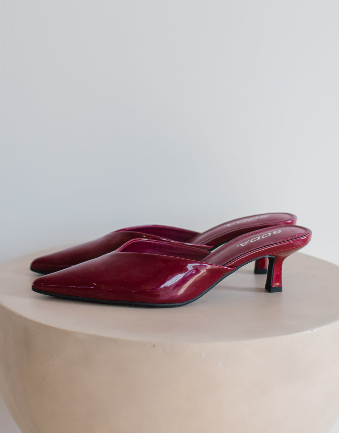 Java Kitten Heel - Burgundy