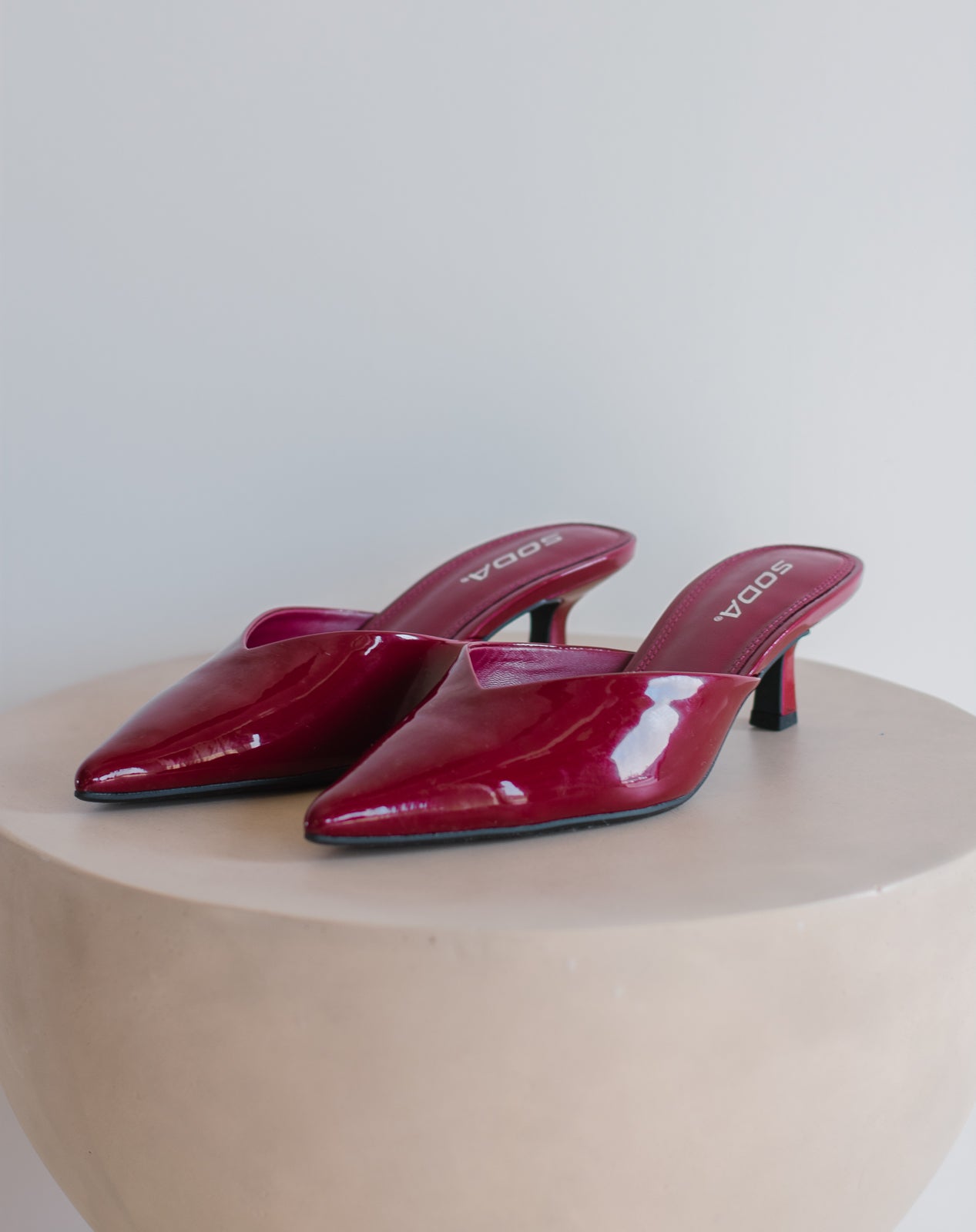 Burgundy heels canada best sale