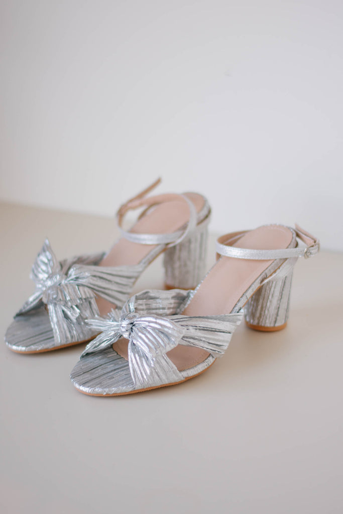 Holiday Bow Heel Silver