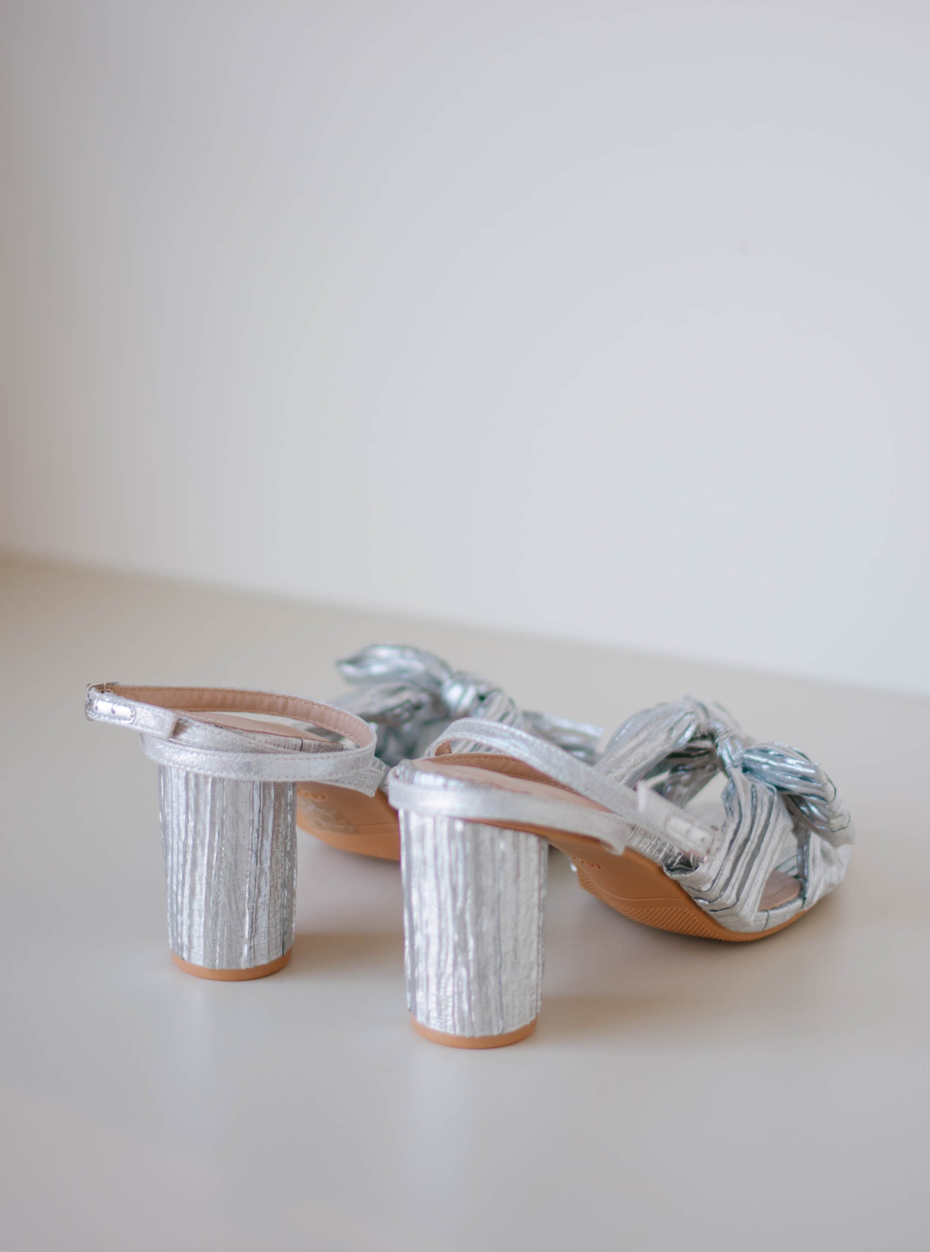 Holiday Bow Heel Silver