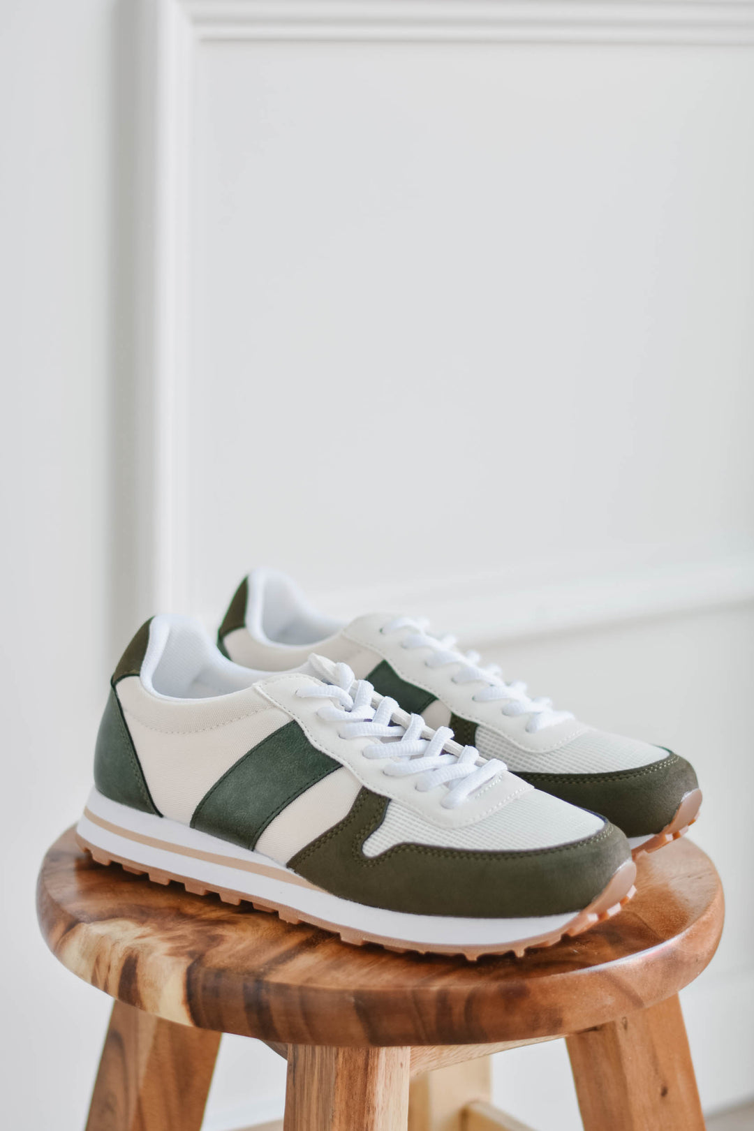 Phoebe Sneaker - Hunter Green