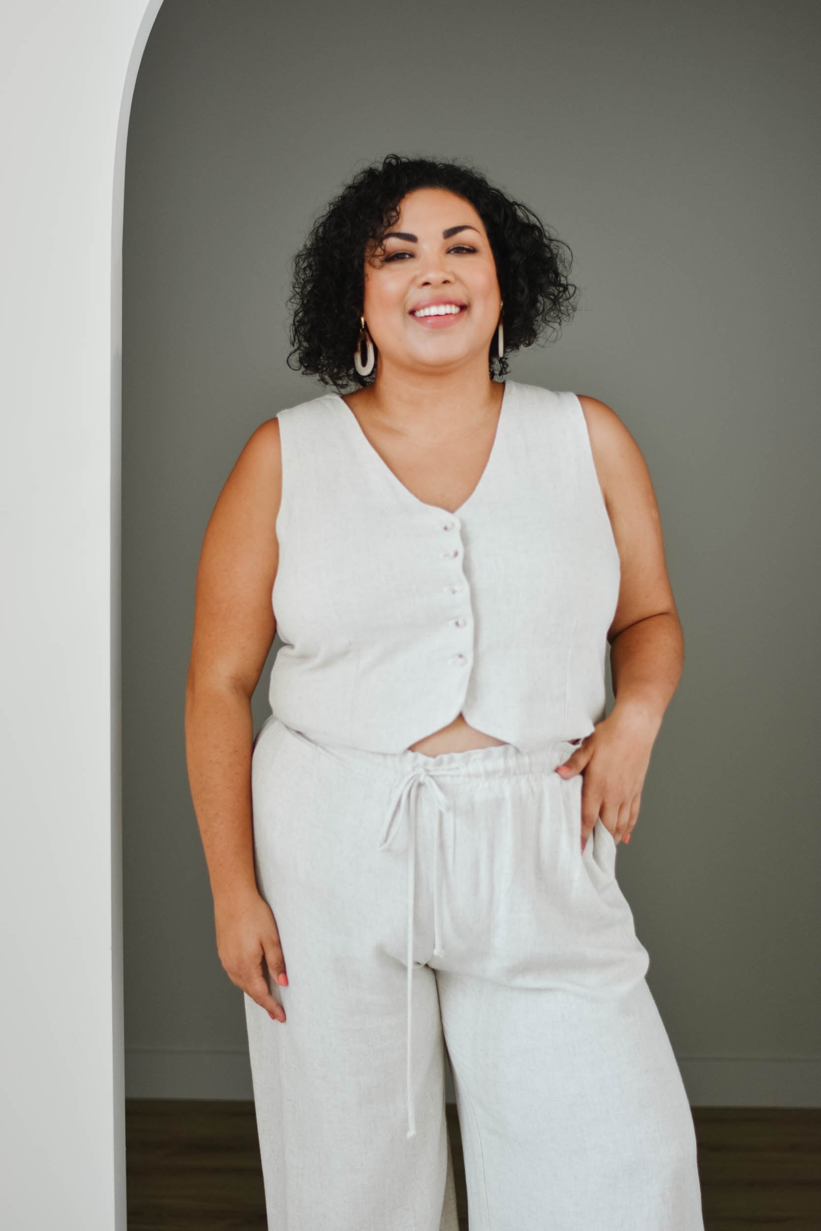 Plus size hot sale white linen