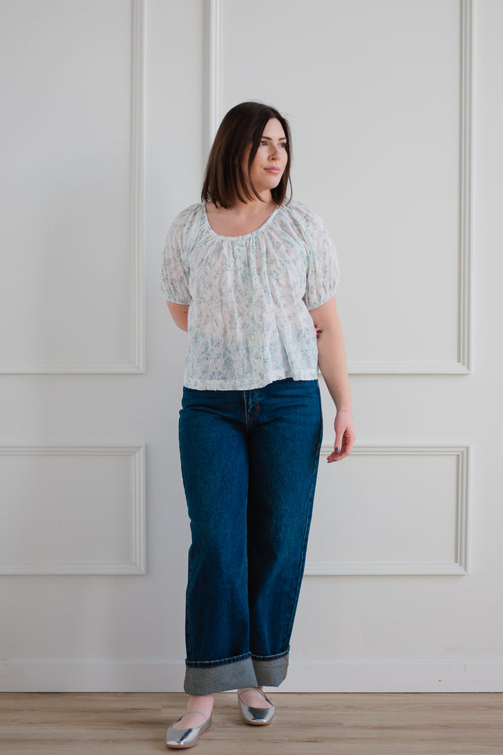 Delicate Floral Buttondown Blouse