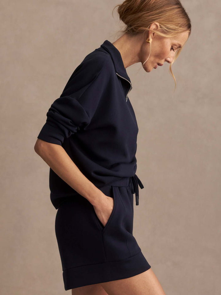 Varley | Atrium High-Rise Short 4.5" - Navy