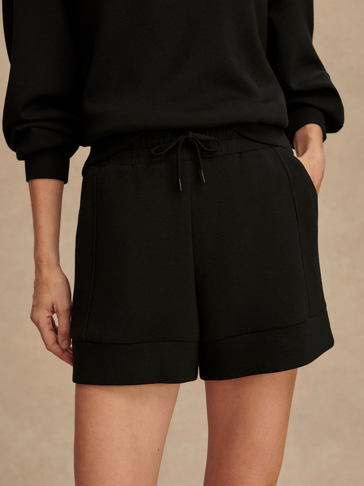 VARLEY | Atrium High Rise Short 4.5" - Black