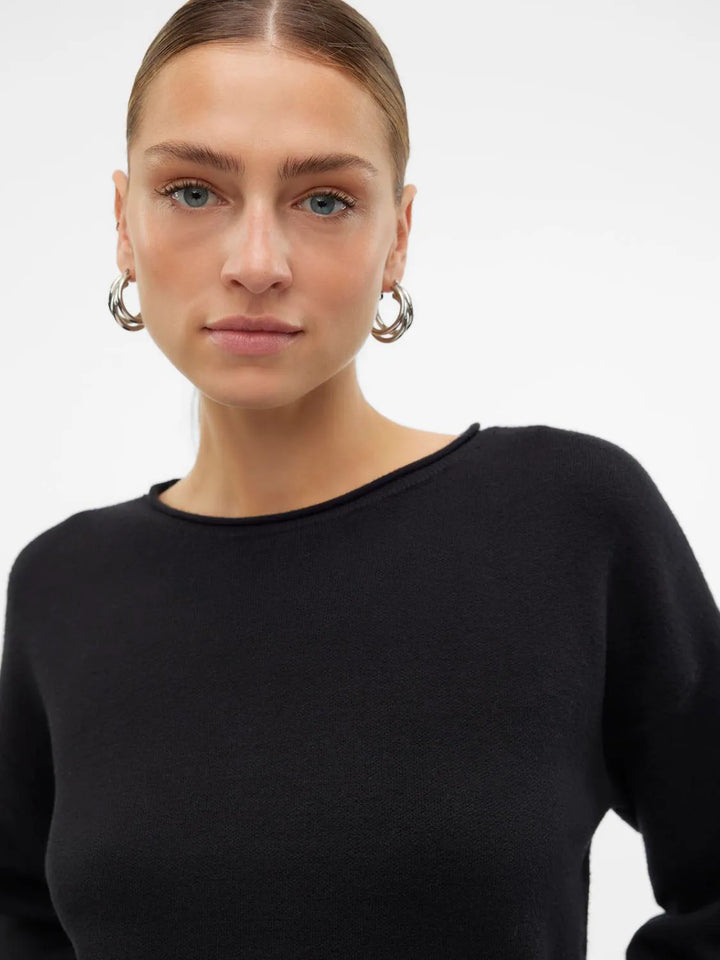 Vero Moda | Classic Round Neck Sweater - Black