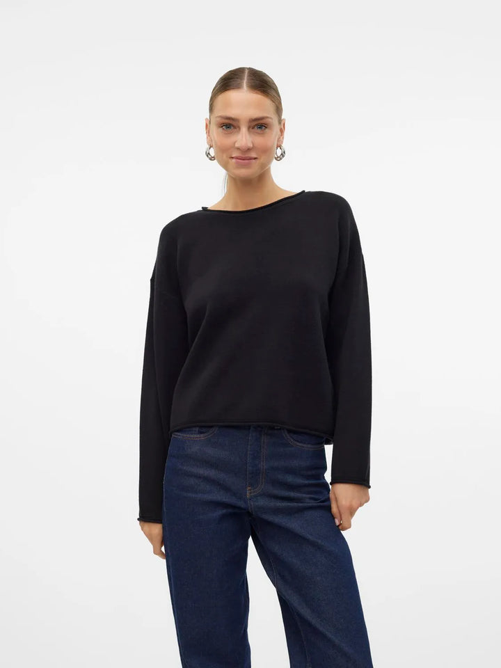 Vero Moda | Classic Round Neck Sweater - Black